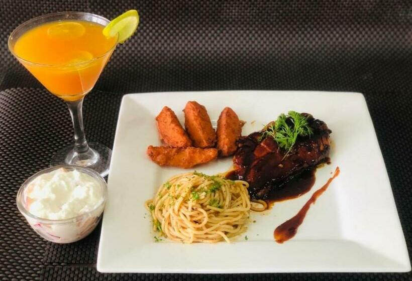 Quarto superior, Marinha Airport