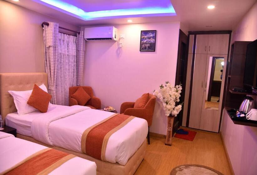 Quarto deluxe, Marinha Airport