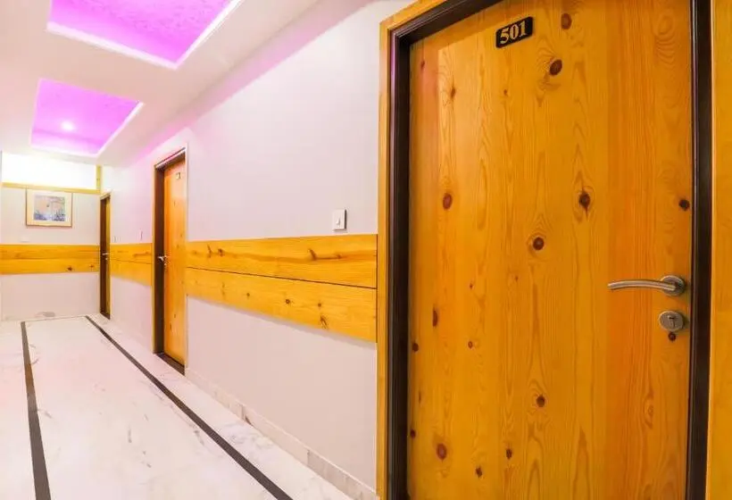 デラックスルーム, The Lodge B&b