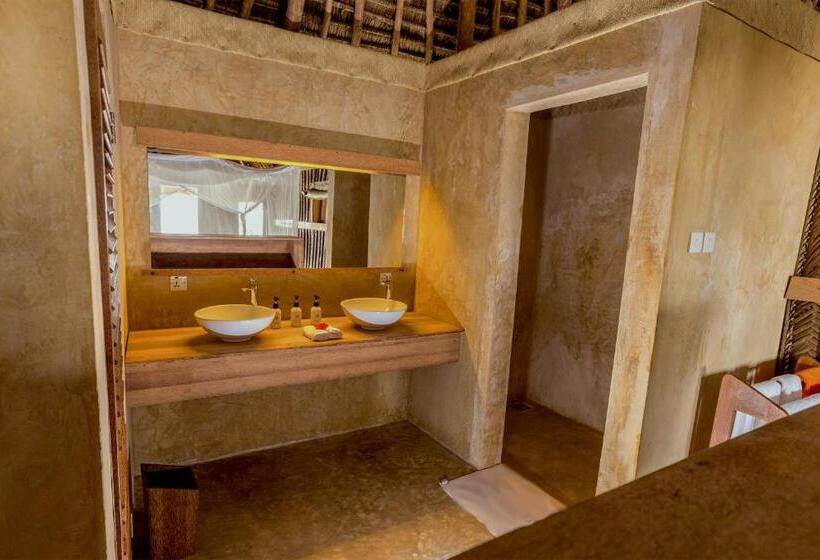 بنجلو قياسى, Zanzibar Sunrise At Bandas