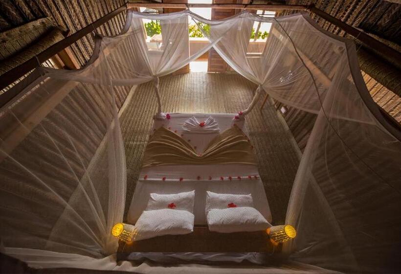 بنجلو قياسى, Zanzibar Sunrise At Bandas