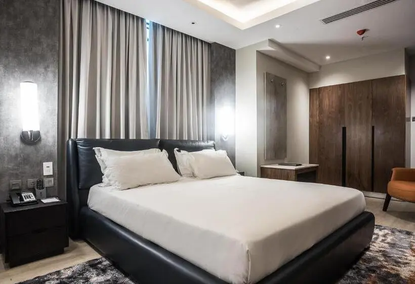 Ullakkosviitti, Best Western Plus Westlands