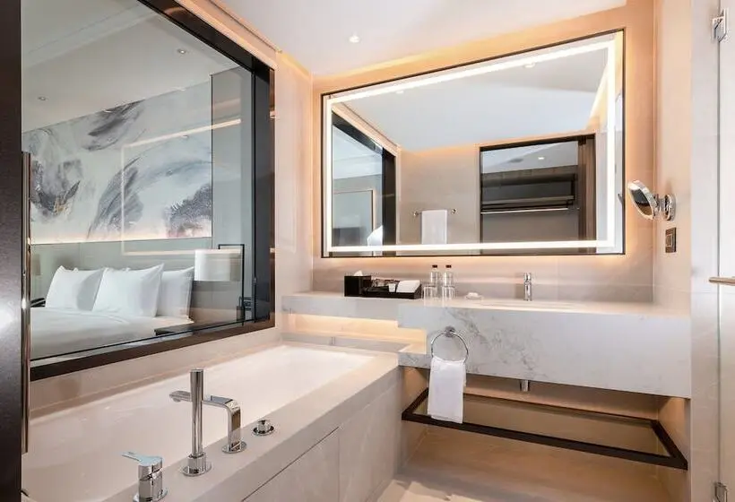 Deluxe-huone, Carlton Hotel Bangkok Sukhumvit