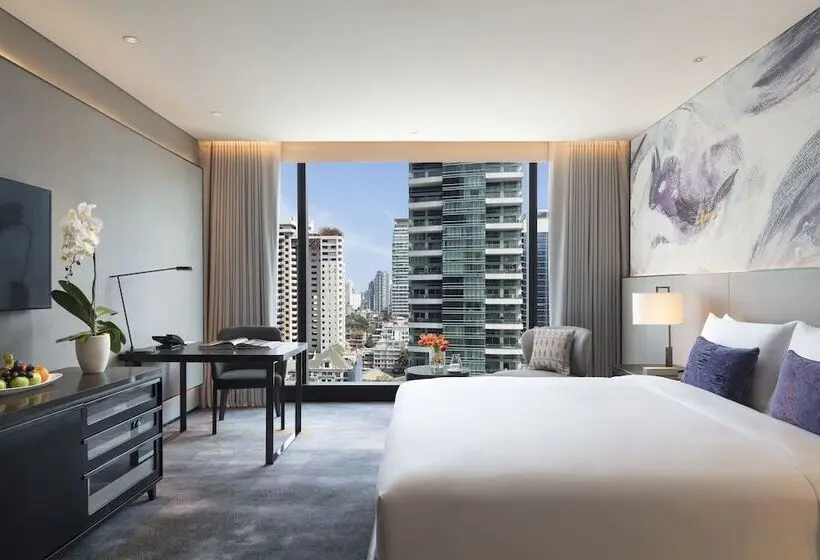 Perhehuone, Carlton Hotel Bangkok Sukhumvit