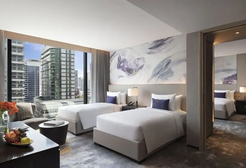 Perhehuone, Carlton Hotel Bangkok Sukhumvit