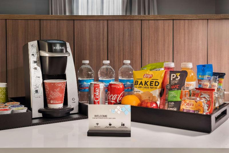 스탠다드 룸 킹사이즈 침대, Hilton Garden Inn Milwaukee Brookfield Conference Center, Wi