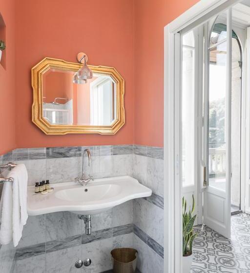 발코니 디럭스 룸, Villa Maria