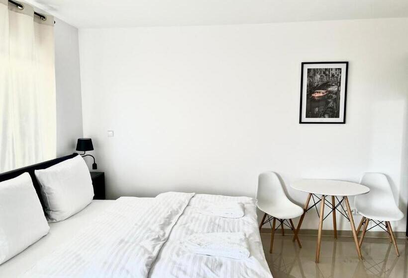 バルコニー付きデラックスルーム, Zielone Apartamenty Katowice Chorzów