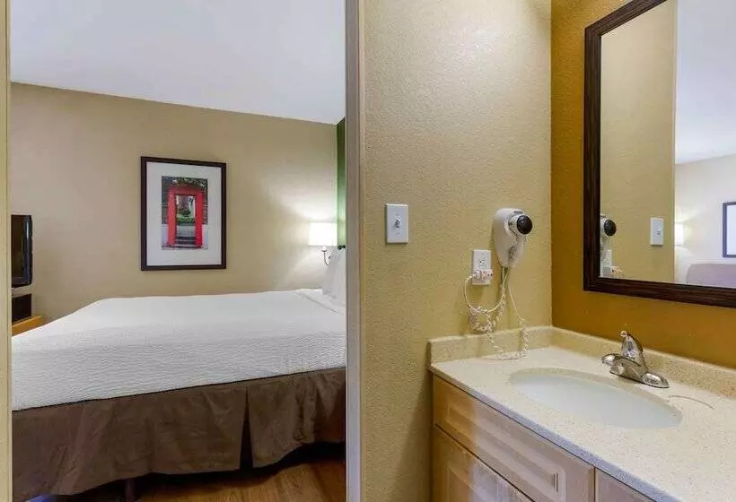 استودیوی لوکس, Extended Stay America Suites  Boston  Woburn