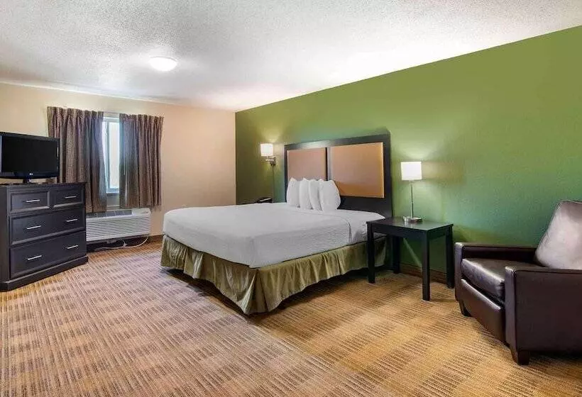 استودیوی لوکس, Extended Stay America Select Suites St Louis Earth City