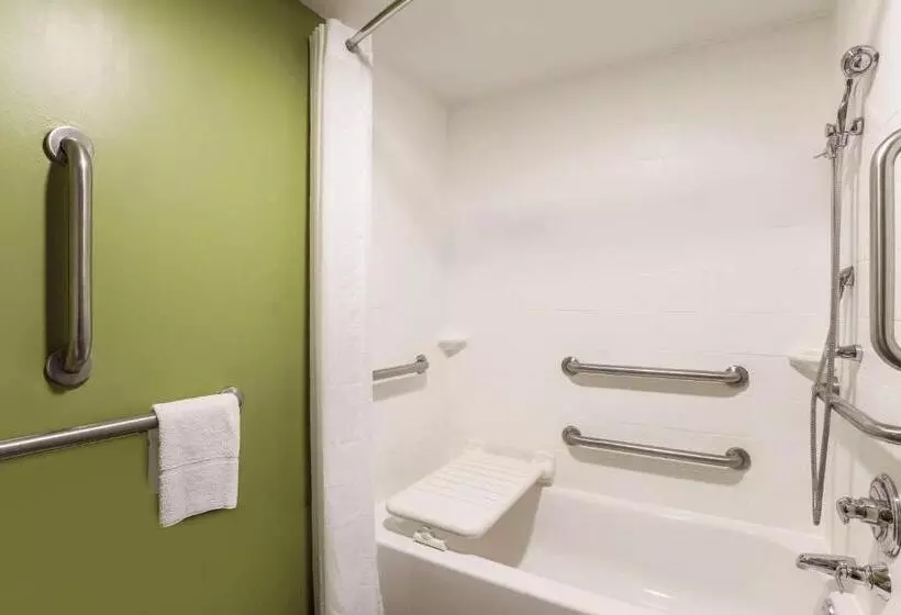 اتاق استاندارد برای معلولان, Sleep Inn Midway Airport
