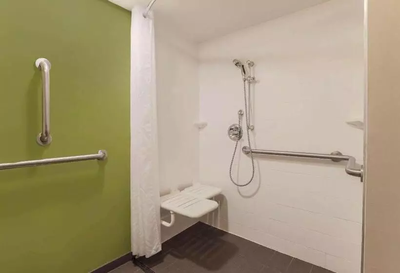 اتاق استاندارد برای معلولان, Sleep Inn Midway Airport