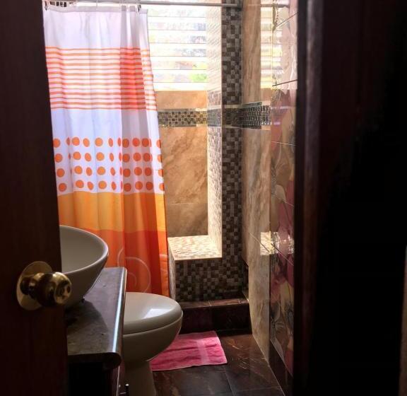 Номер Deluxe, Namaste House