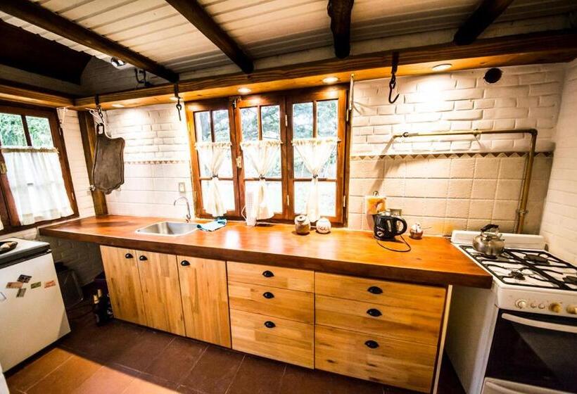 خانه 1 خوابه, Shai Shai Hue