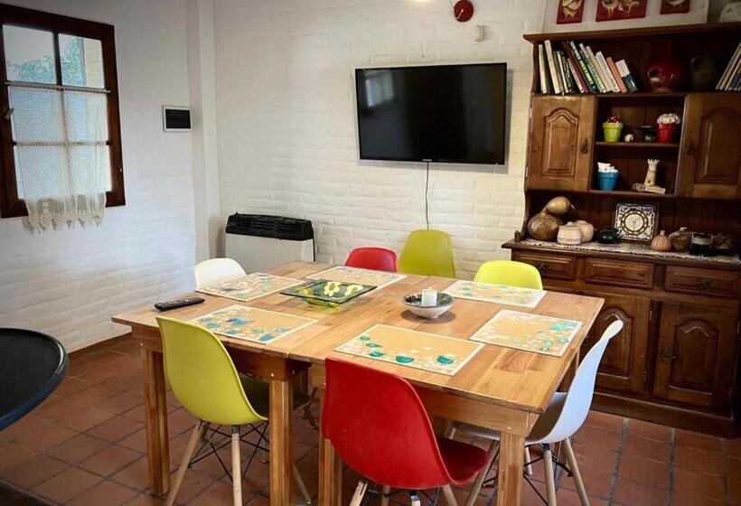 خانه 3 خوابه, Shai Shai Hue