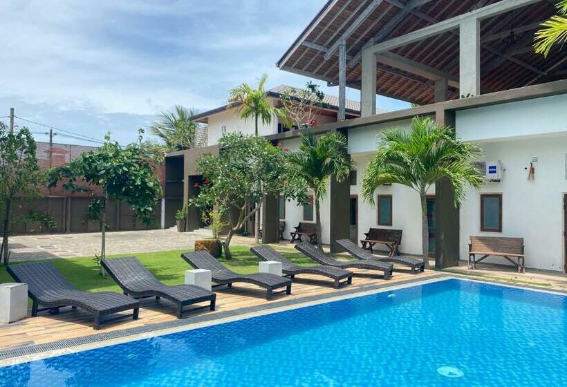 Camera Deluxe Vista Piscina, Cloud 9 Negombo