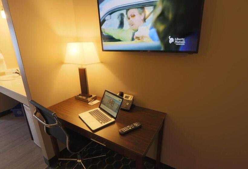 스위트, Blue Crescent Hotels Rivers