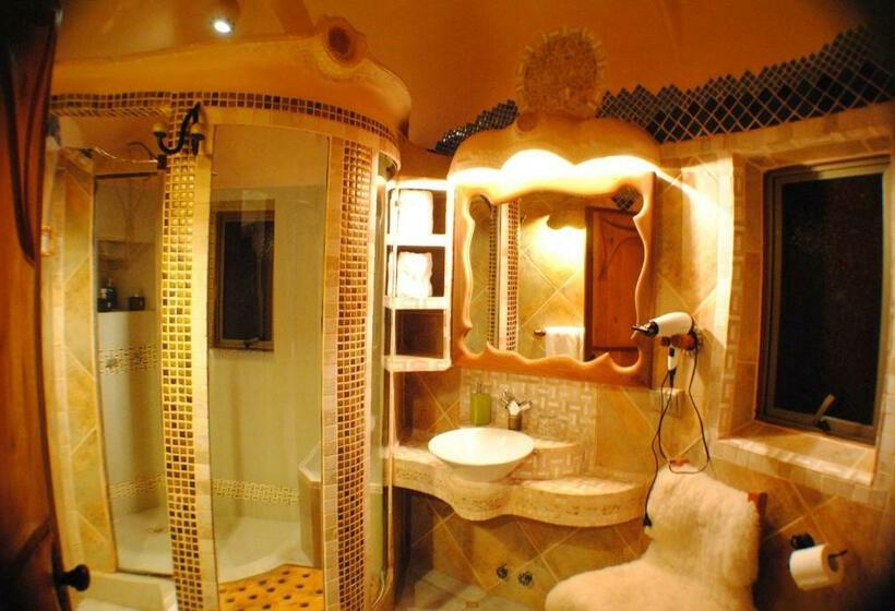 سوییت لوکس, Cascada Lodge Cajon Del Maipo