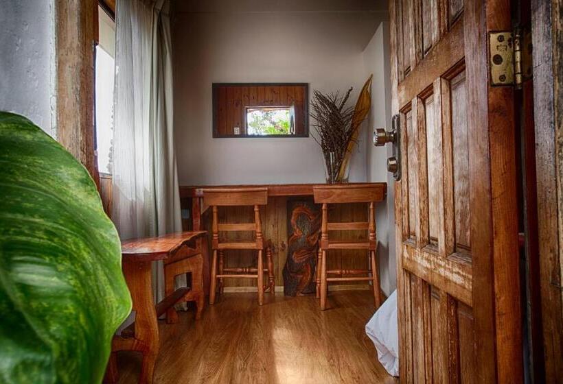 Семейный Номер, Pikera Uri Eco Lodge