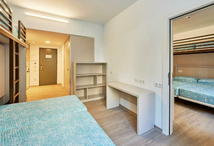 غرفة عائلية, Alberg Abat Oliba