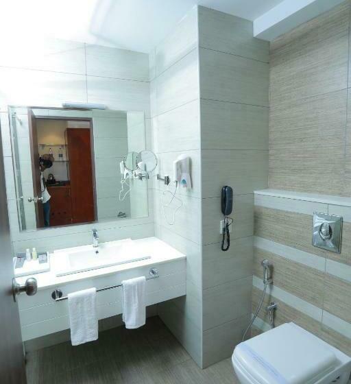 디럭스 룸, Mareena