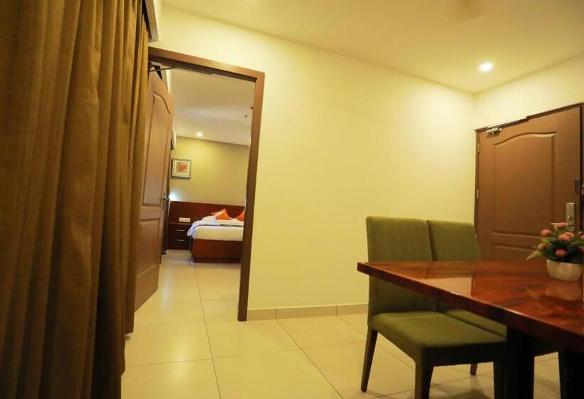 디럭스 스위트, Mareena