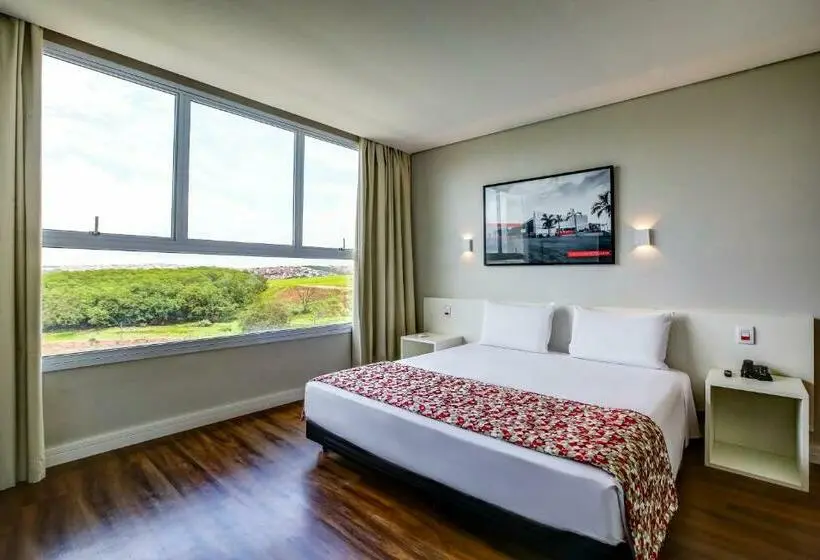 身障者適用スタンダードルーム, Sleep Inn Paulinia