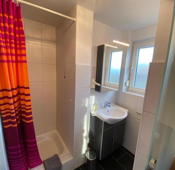 חדר סטנדרט נוף לאגם, Bnb Fliegerhaeusle Hagnau 24h Self Check In