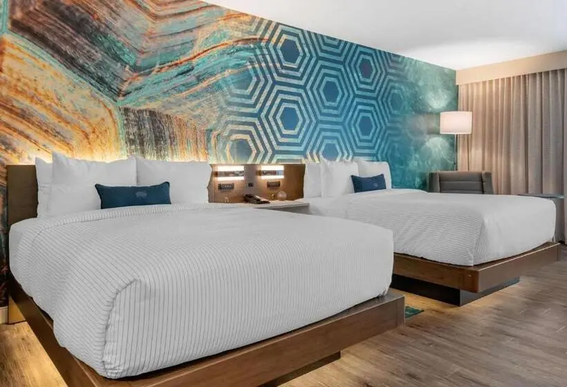 身障者適用スタンダードルーム, Cambria Hotel St Petersburg Madeira Beach Marina