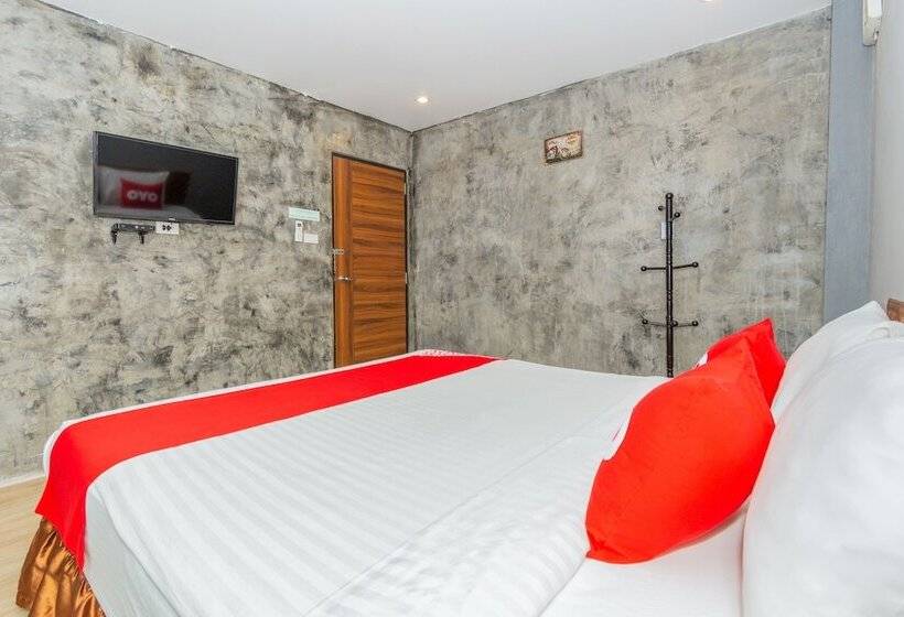 Номер Стандарт, Oyo At Night Pranburi