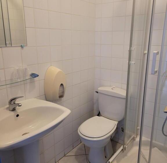 家庭间, Le Cocardier