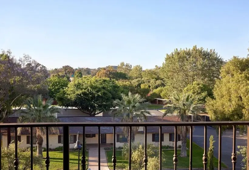 デラックススイート ビュー付き, Inn At The Mission San Juan Capistrano, Autograph Collection