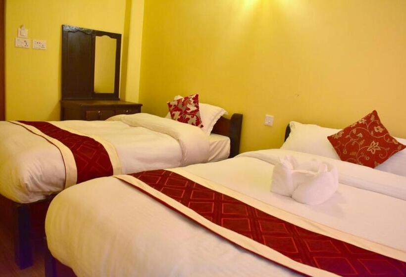 اتاق لوکس سه تخته, Yes Mi Heritage