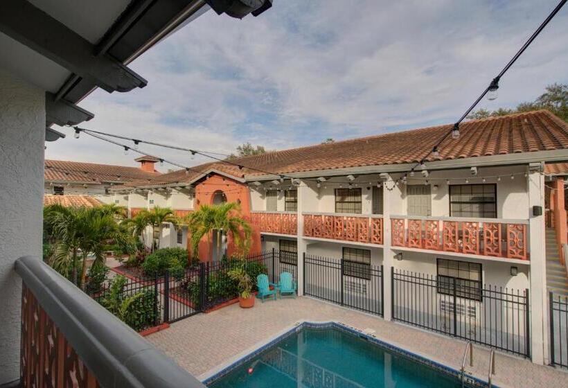 סוויטה, Clarion Pointe Tampa Brandon Near Fairgrounds And Casino