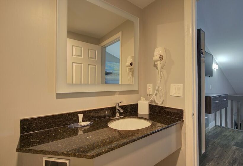 סוויטה, Clarion Pointe Tampa Brandon Near Fairgrounds And Casino