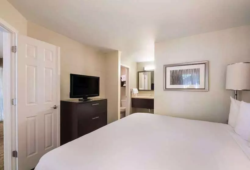 Sviitti, Sonesta Es Suites Dulles Airport