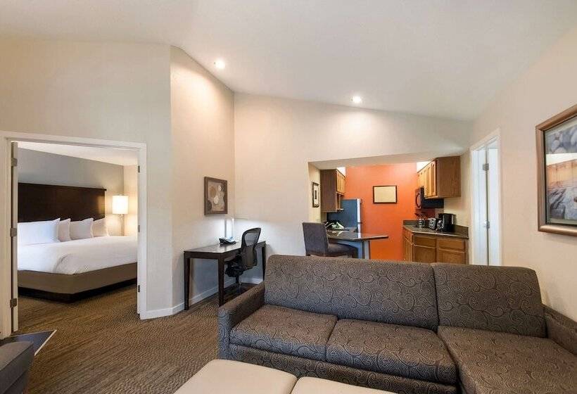带2个卧室的套房, Sonesta Es Suites Dulles Airport