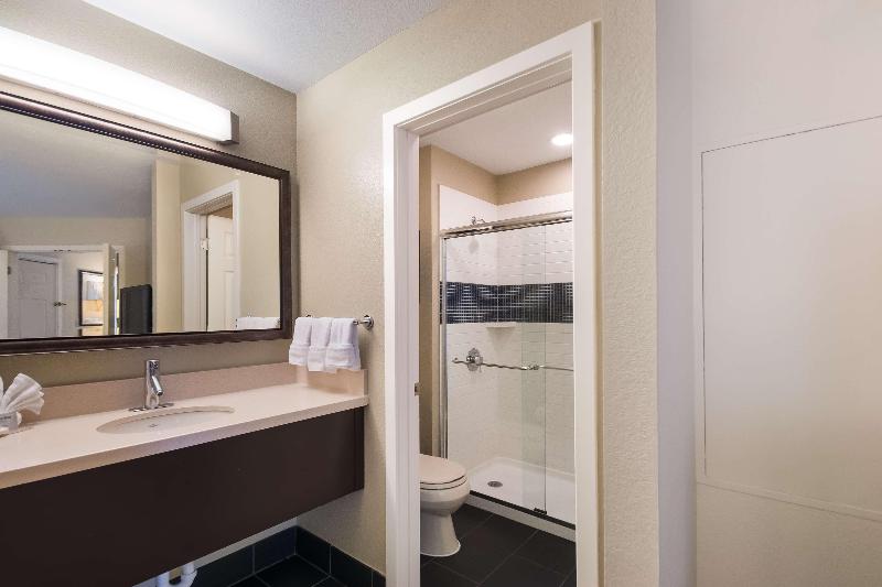 套房, Sonesta Es Suites Dulles Airport