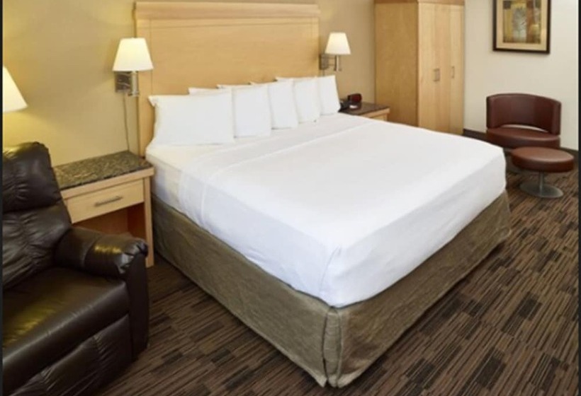 Номер Deluxe, Livinn Hotel St Paul East / Maplewood