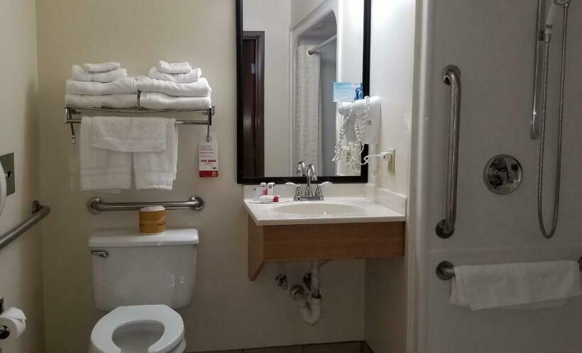 غرفة قياسية لذوى الاحتياجات الخاصة, Super 8 By Wyndham Ashland