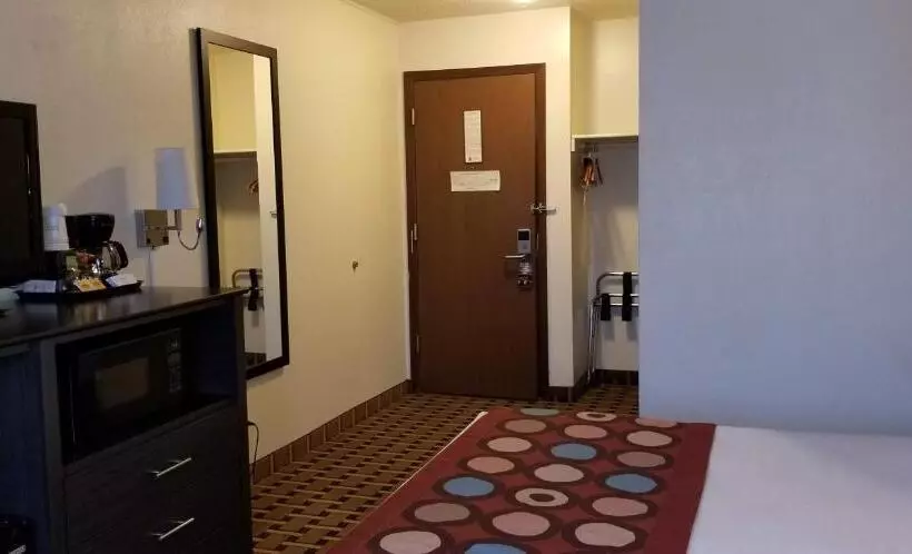 Standard-huone, Super 8 By Wyndham Ashland