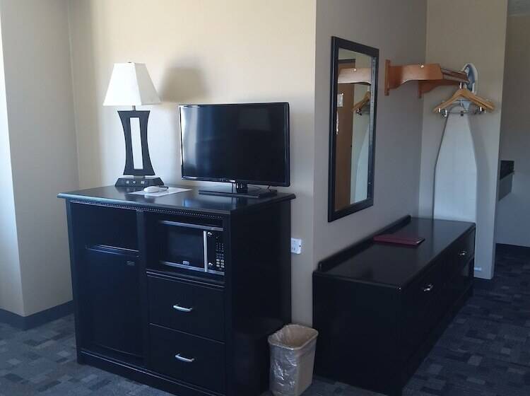 جناح, Super 8 By Wyndham Estherville