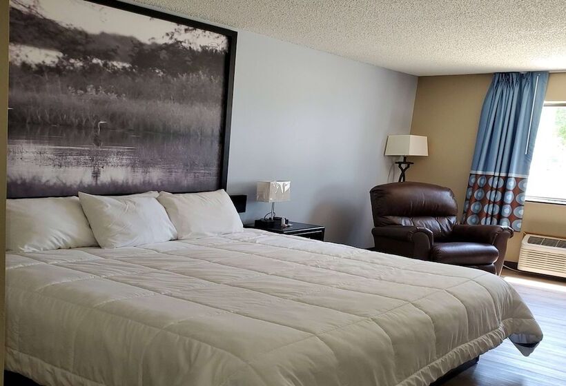 جناح, Super 8 By Wyndham Estherville