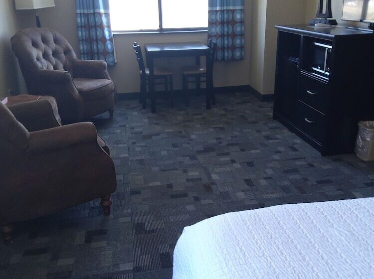 جناح, Super 8 By Wyndham Estherville