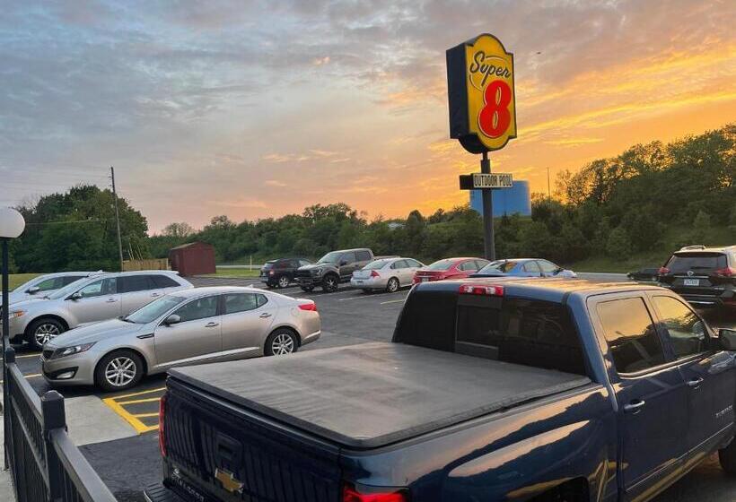 חדר סטנדרט, Super 8 By Wyndham Hannibal