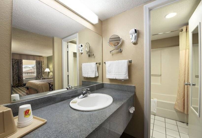 غرفه قياسيه سريرين مزدوجين, Super 8 By Wyndham Meridian