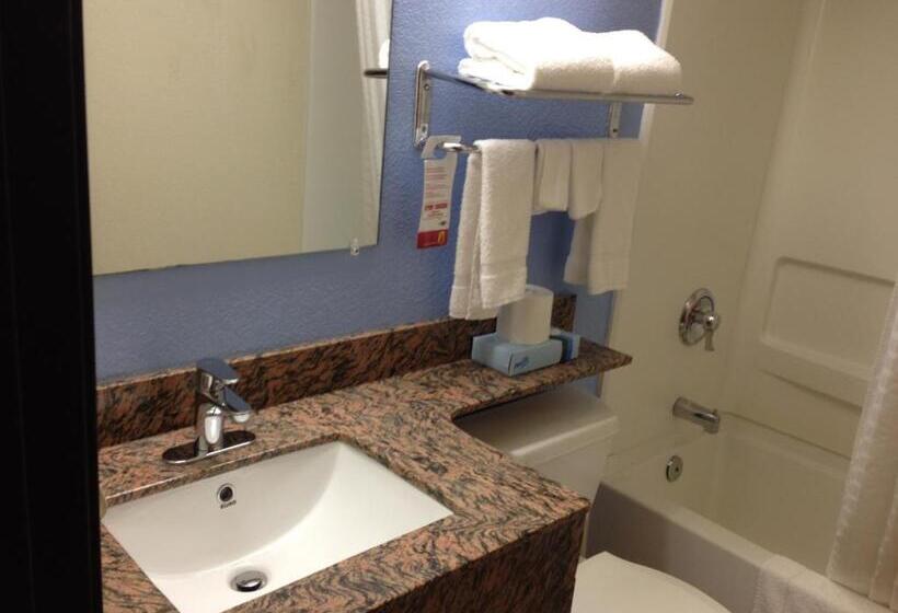 غرفة ديلوكس, Super 8 By Wyndham New Castle