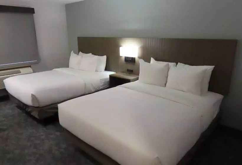 Standard-huone 2 Parivuodetta, Best Western North Side Inn