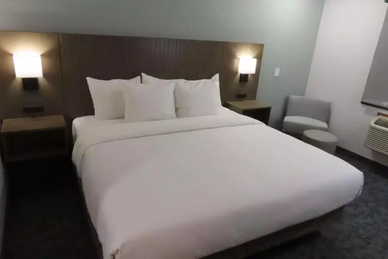 Standard-huone King-vuode, Best Western North Side Inn