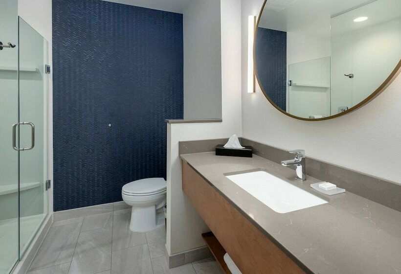 جناح, Fairfield Inn & Suites Morganton Historic Downtown